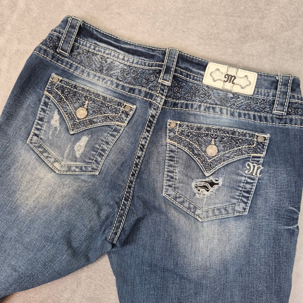 Miss Me Mid Rise Easy Crop Jeans JE8915EC Blue Embroidered Flap Pocket Size 29